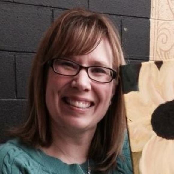 Meet your Posher, Lisa - Picture 1 of 1